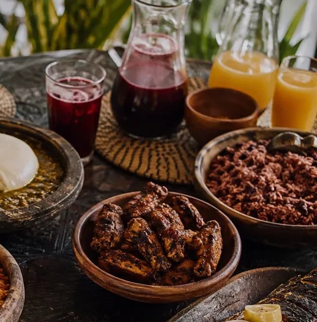 Sobolo and fresh juices on the table